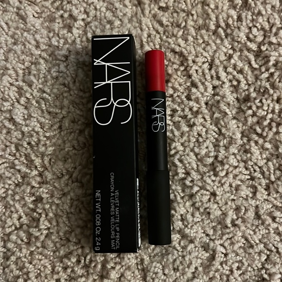 NARS famous red Velvet Matte Lip Pencil - Picture 1 of 2